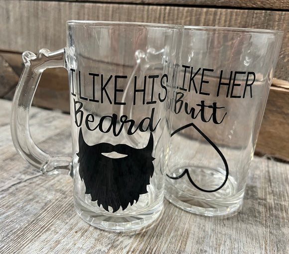 I like his beard, I like her butt